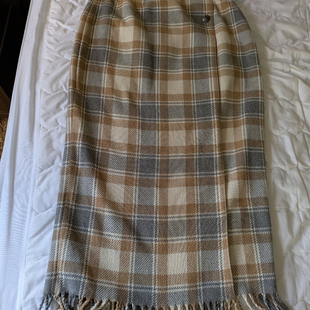 Vintage 90s long fringed blanket skirt